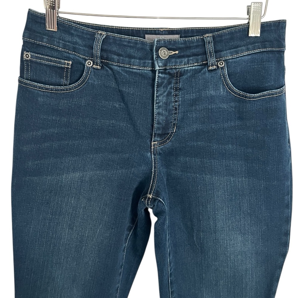 Chico's Platinum So Slimming Straight Leg Jeans C208 - Picture 5 of 9